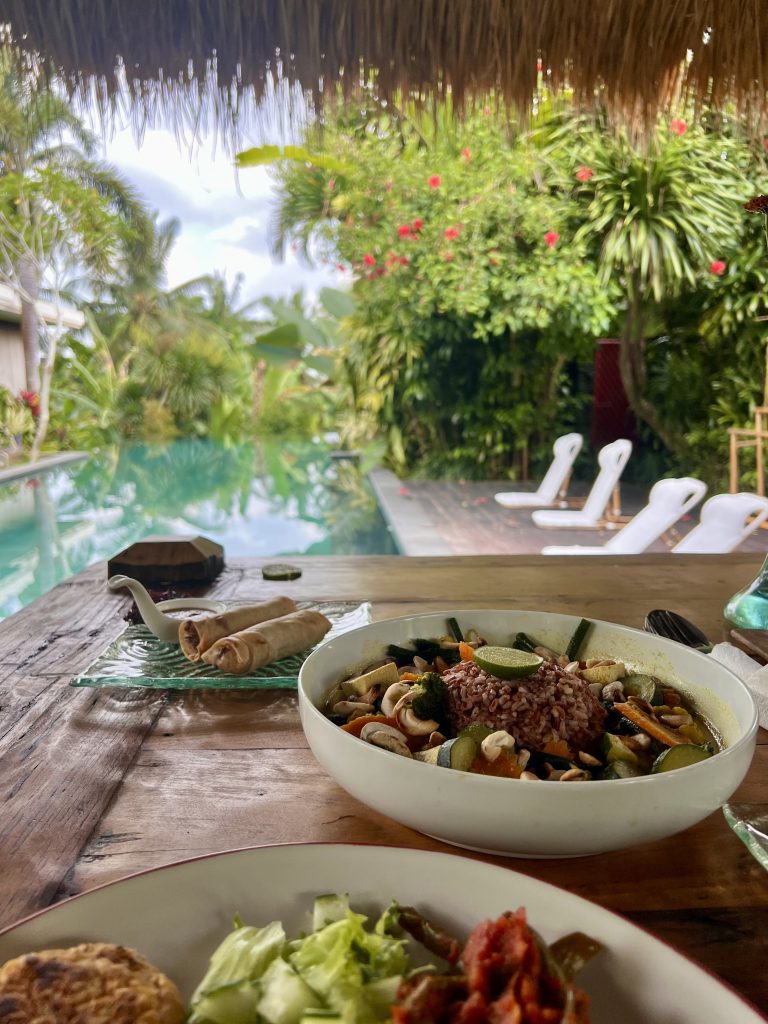 Fresh nourishing food by the pool